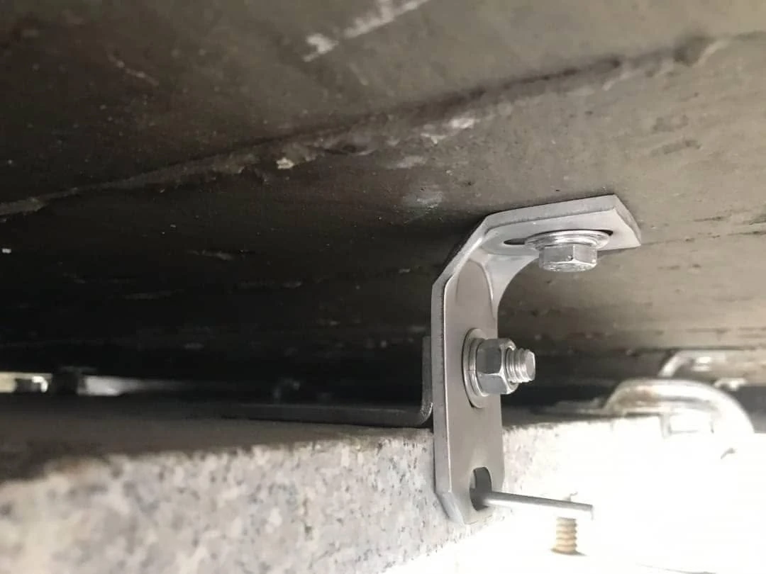 《J型工法》《A型鋼》台灣優良建商外牆《石材倒吊板區域》