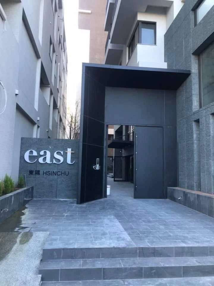 《J型工法》品禾建設 橄欖綠石材外牆