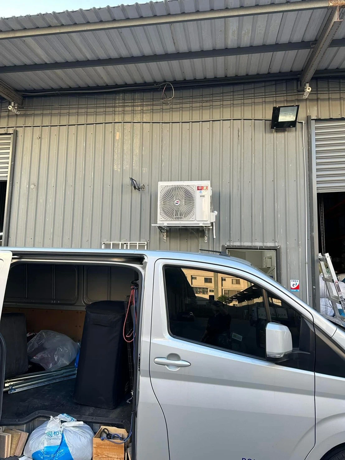 成衣廠辦公室及銷售區