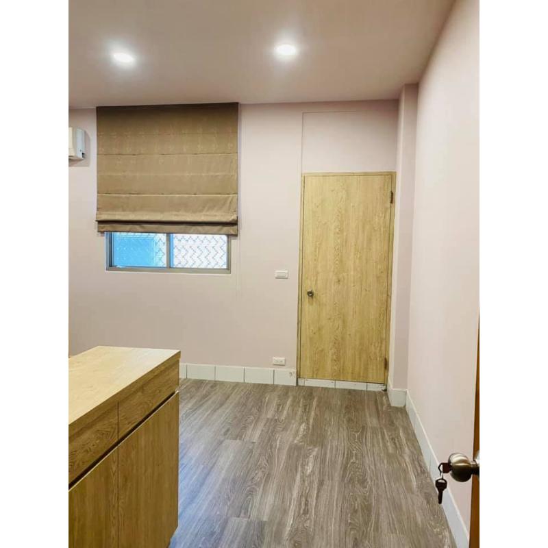 上海路美容美體