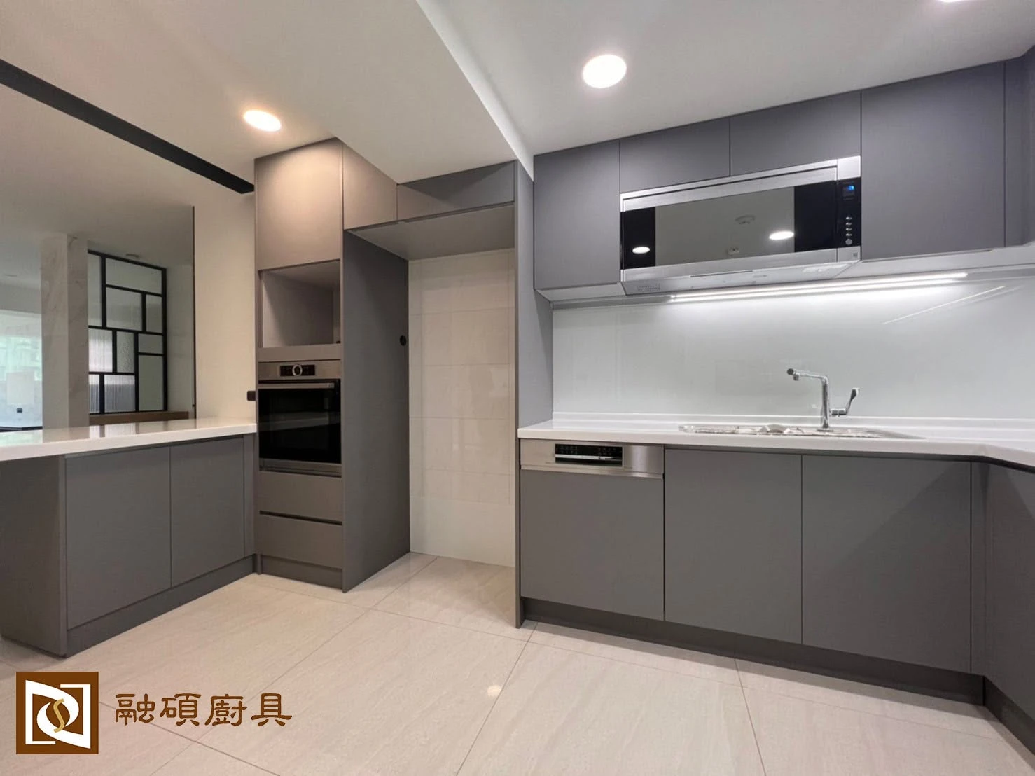 ㄇ字型廚具