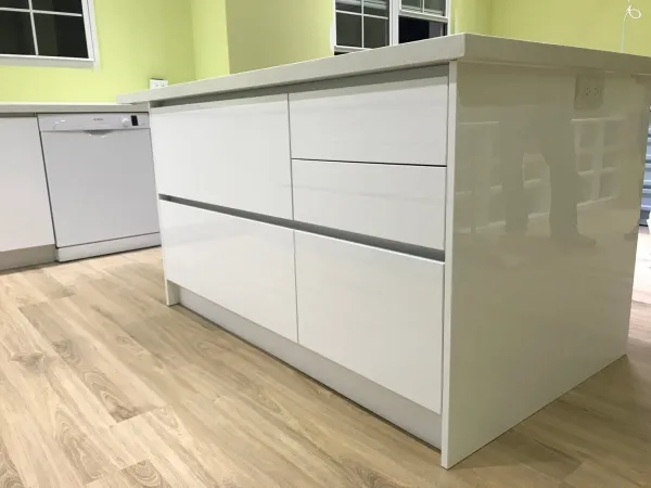 ㄇ字型+中島廚具