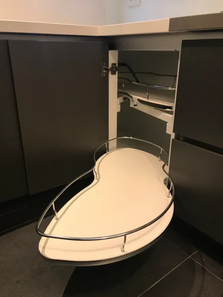 ㄇ字型+中島廚具