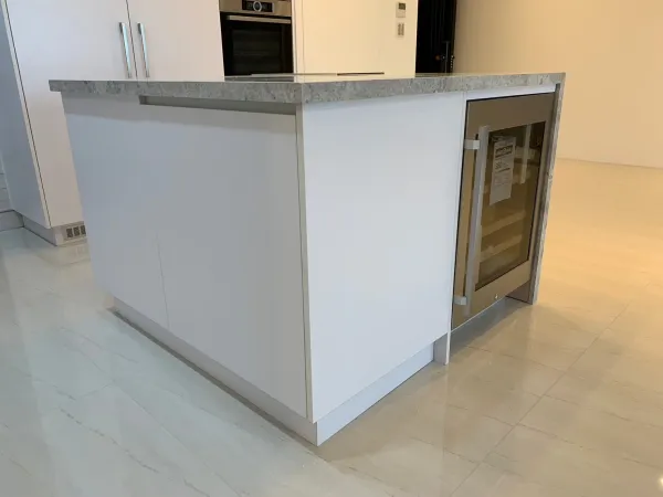 ㄇ字型+中島廚具
