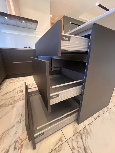 ㄇ字型+中島廚具