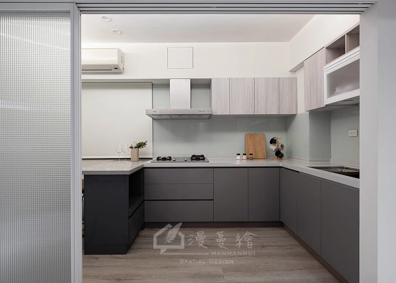 台中｜低調奢華混搭輕工業風
