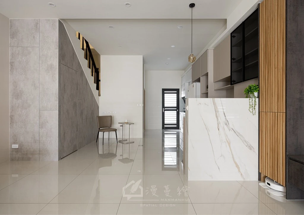 民雄|白色系的靜謐生活，簡約中藏著細膩設計