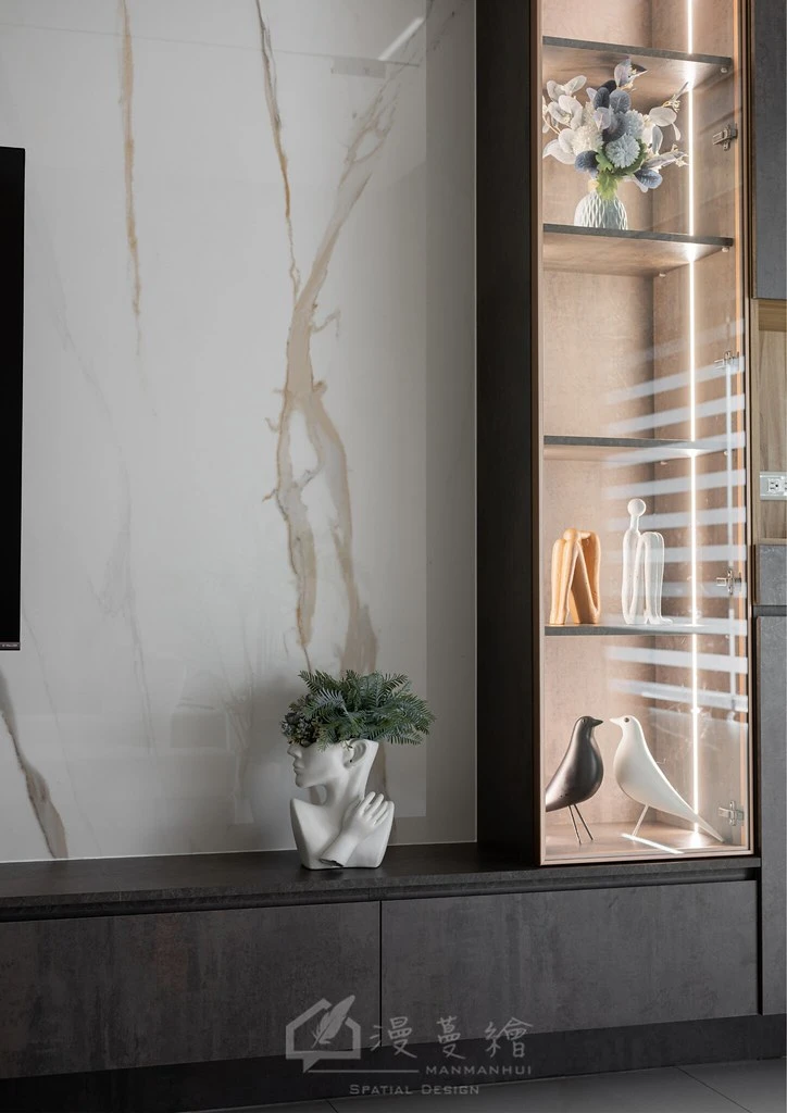 民雄|白色系的靜謐生活，簡約中藏著細膩設計