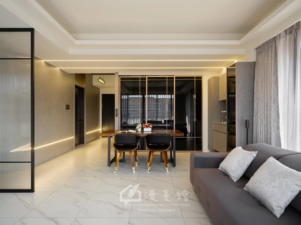 員林｜現代輕奢極簡的對齊哲學