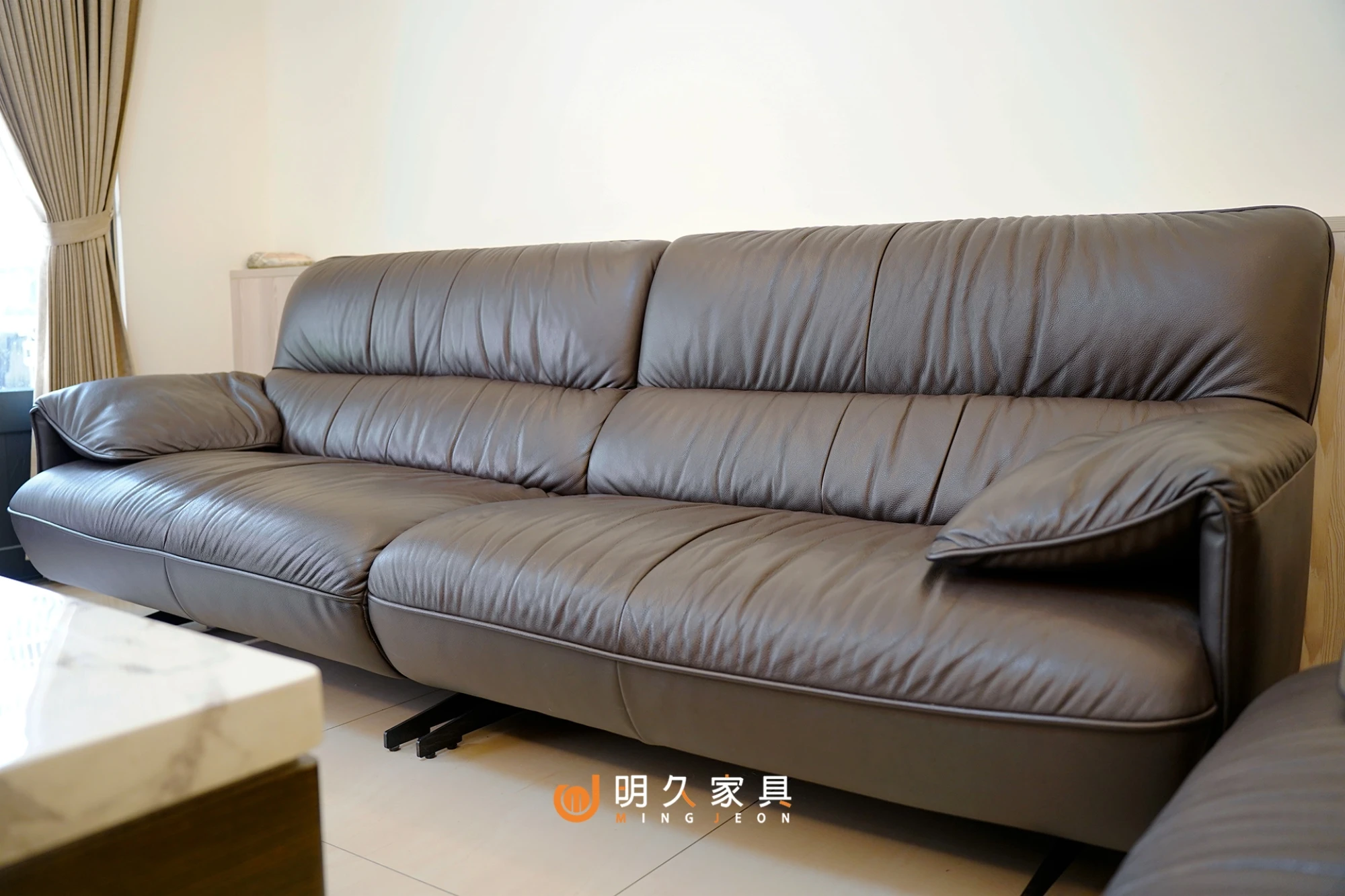 客廳家具