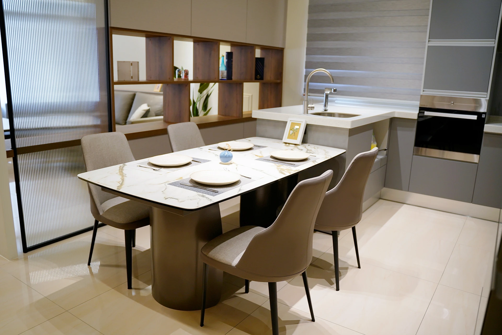 餐廳家具