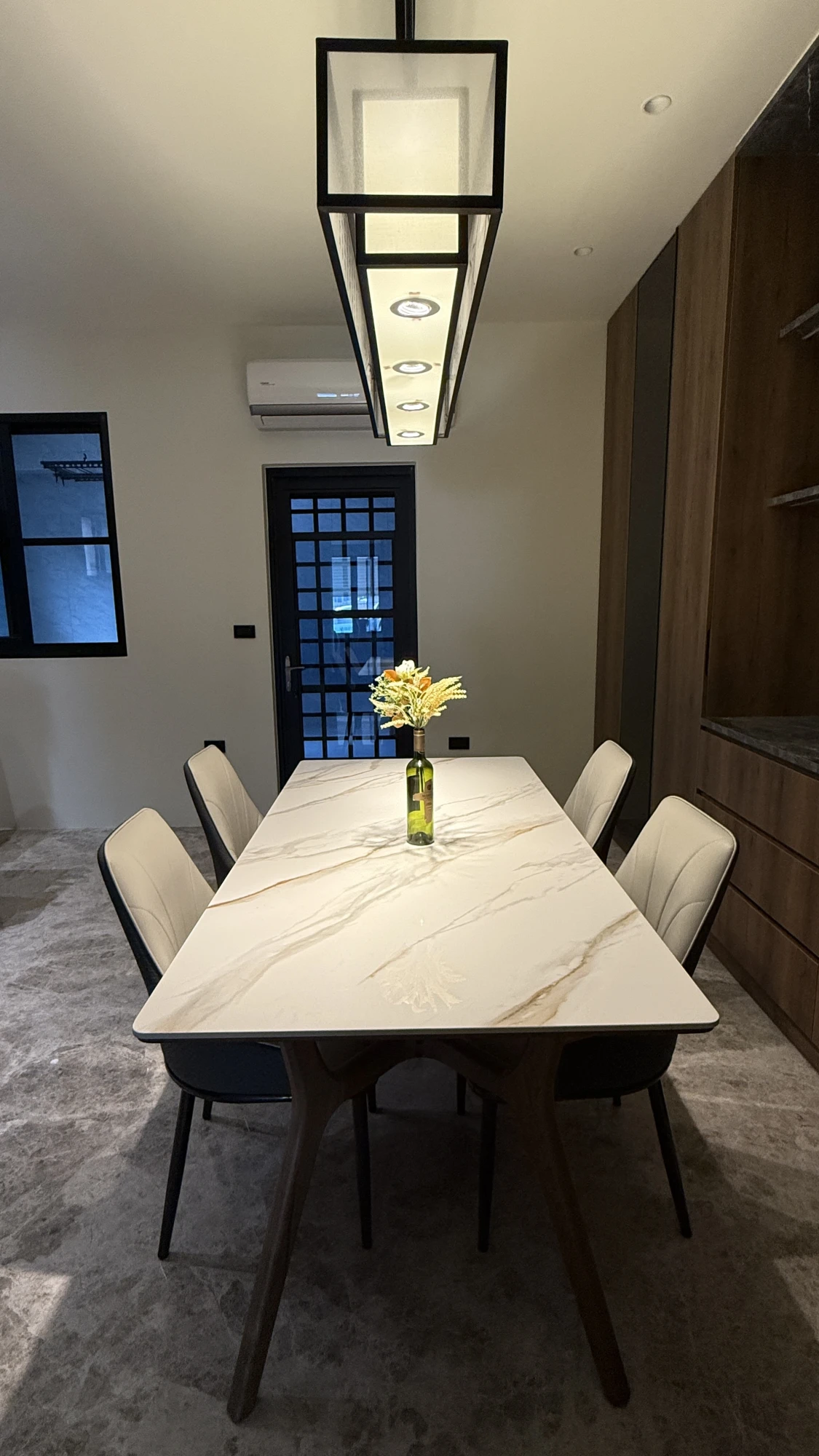 餐廳家具