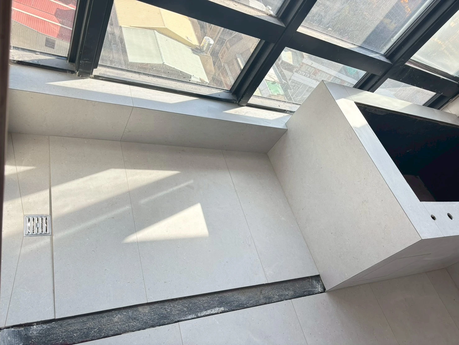 台中市老佛爺 60X120