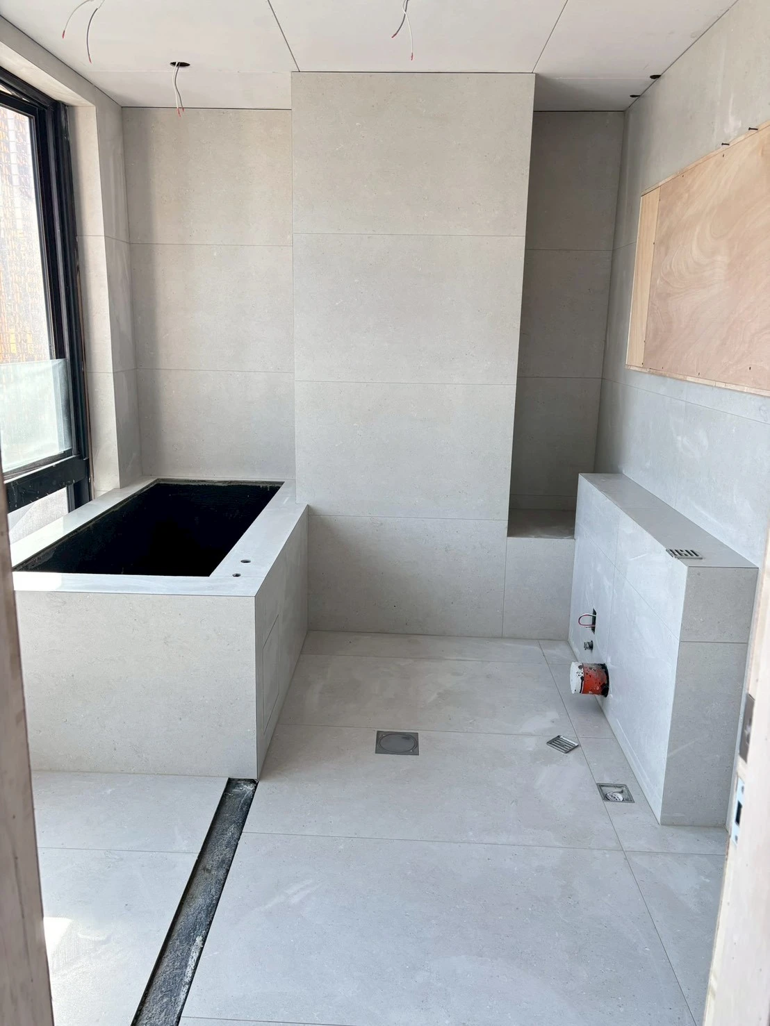 台中市老佛爺 60X120