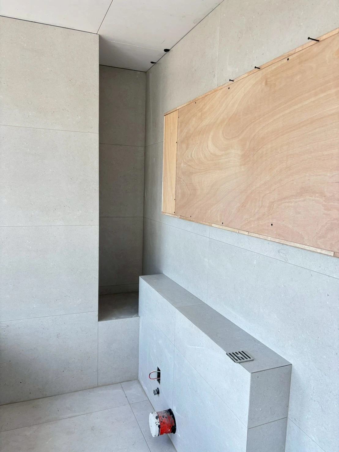 台中市老佛爺 60X120