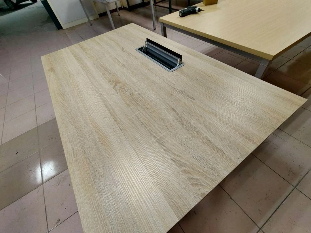 工作桌