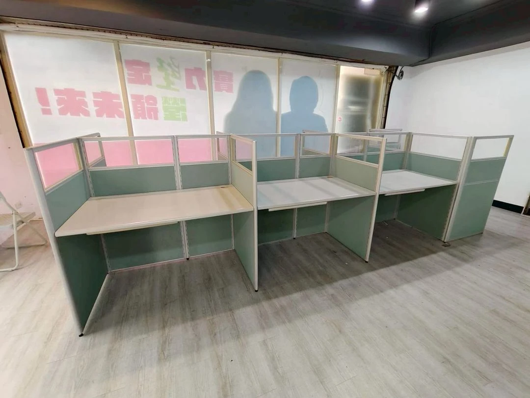 7人座位辦公室屏風