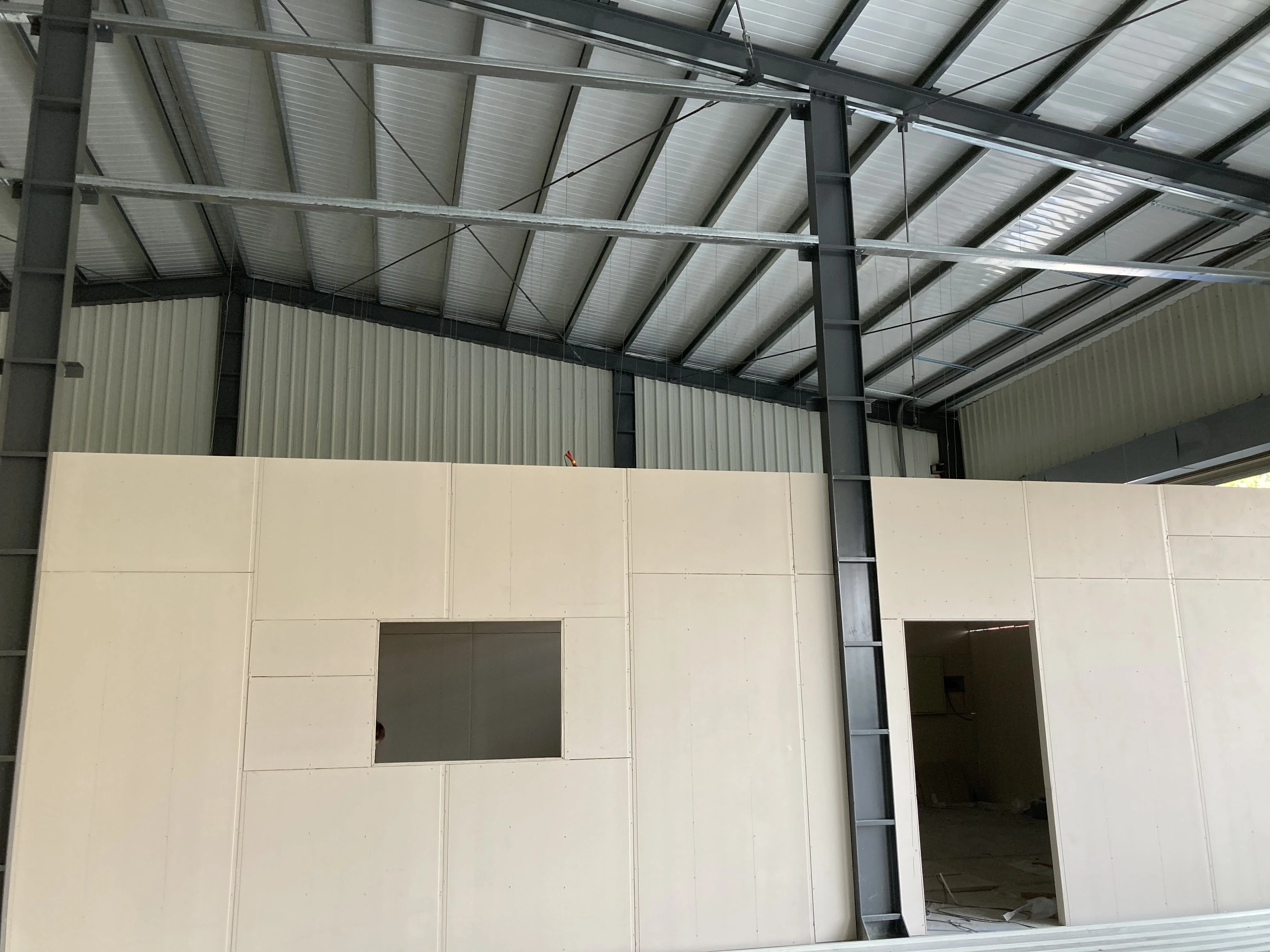 工廠新建 | 台中輕隔間新增工程<BR>防火隔間牆 | 神岡