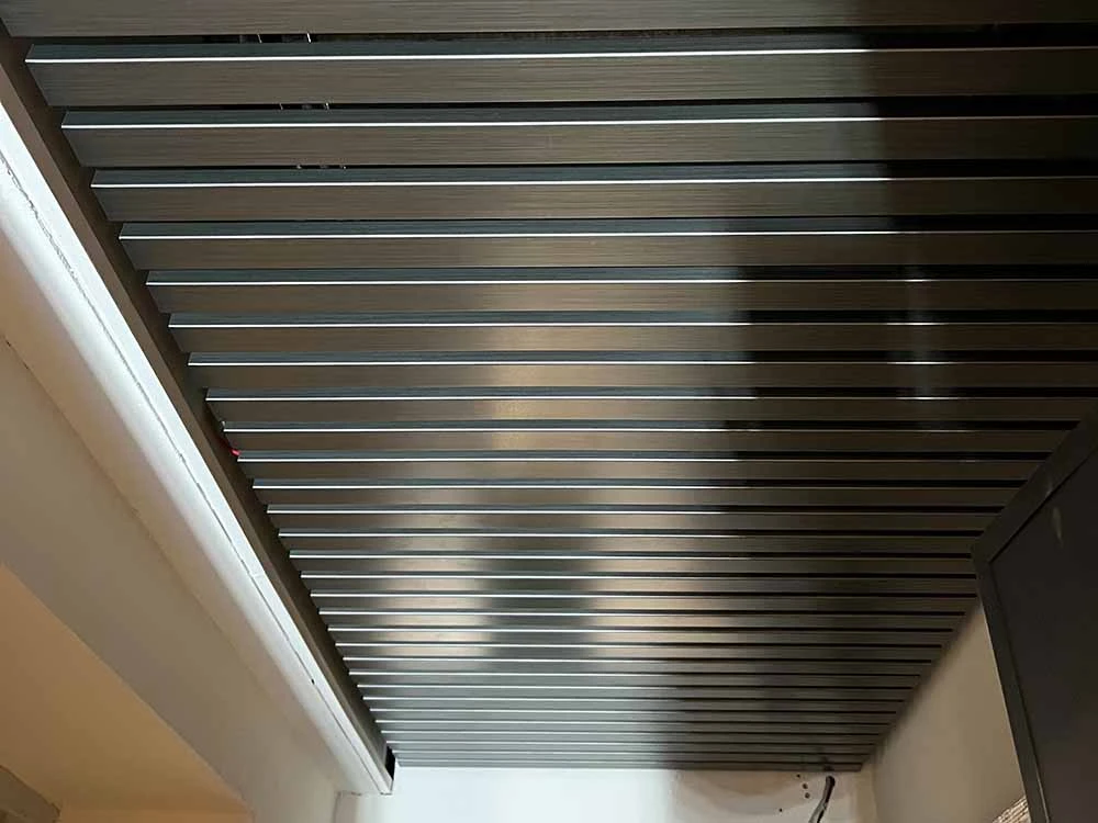 店鋪新建 | 台中天花板新增工程<BR>造型金屬天花 | 西屯