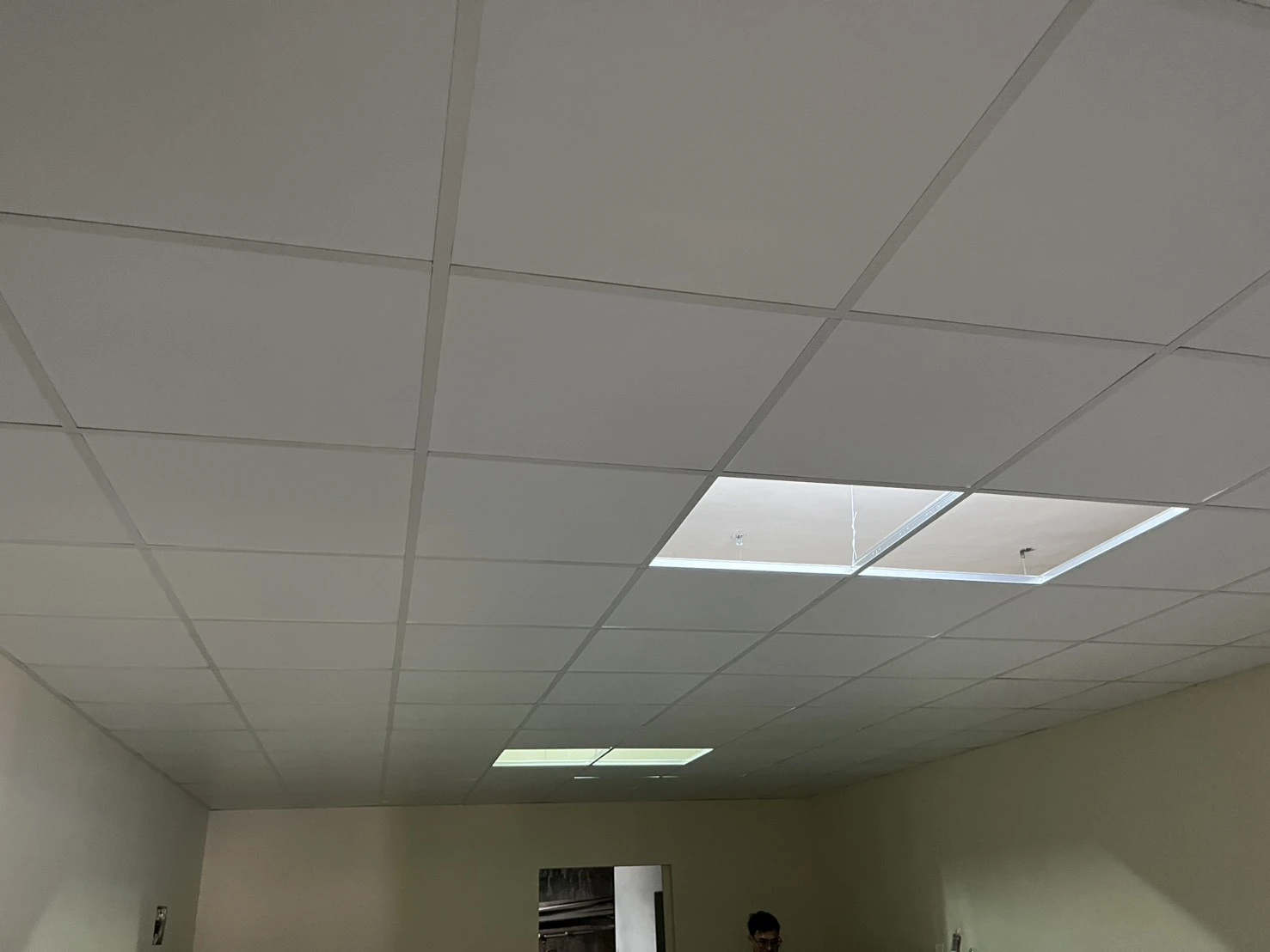 民宅修繕 | 海線天花板新增工程<BR>明架天花板 | 大甲