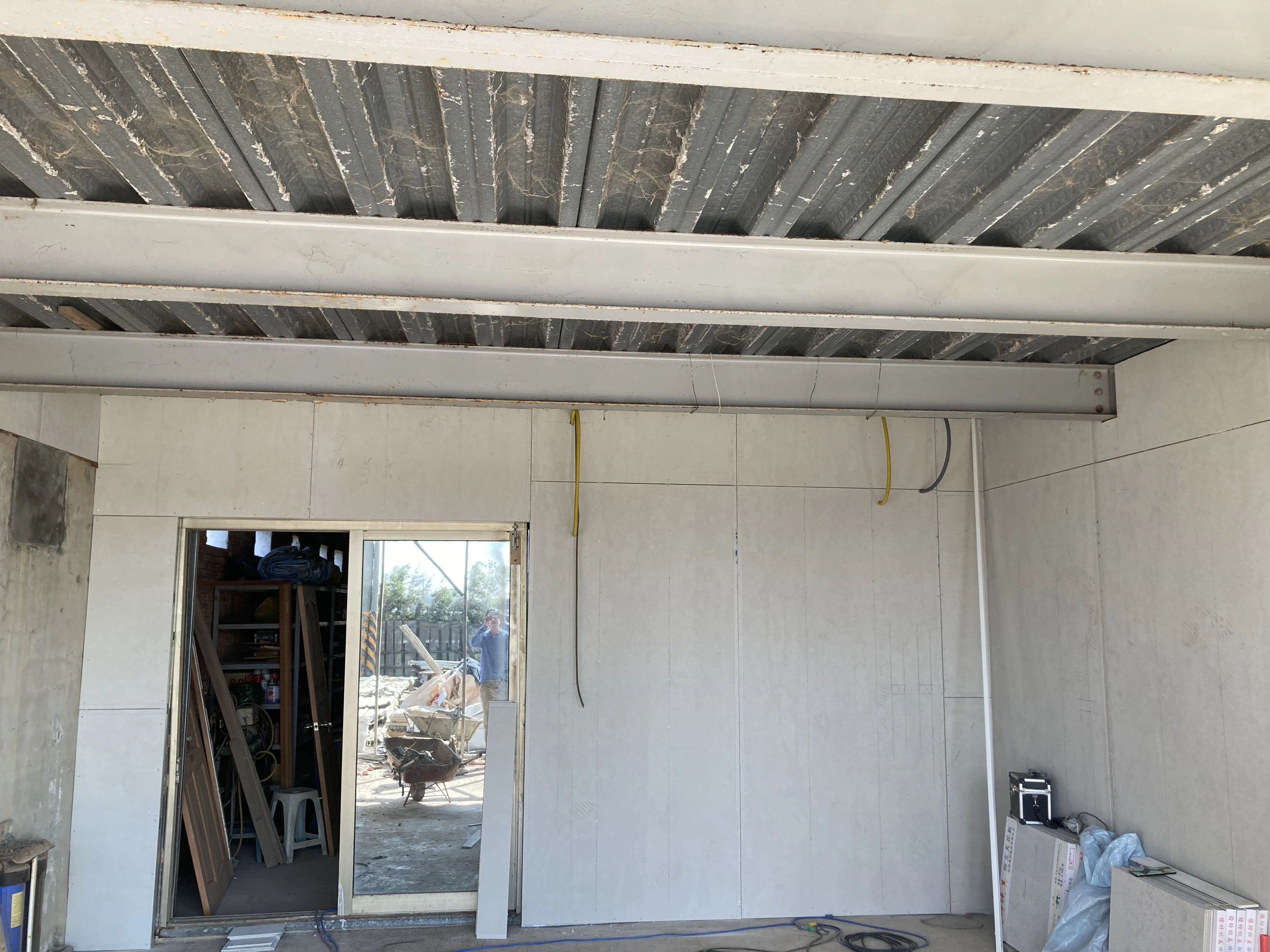 工廠新建 | 苗栗輕隔間新增工程<BR>防火隔間牆 | 苑裡