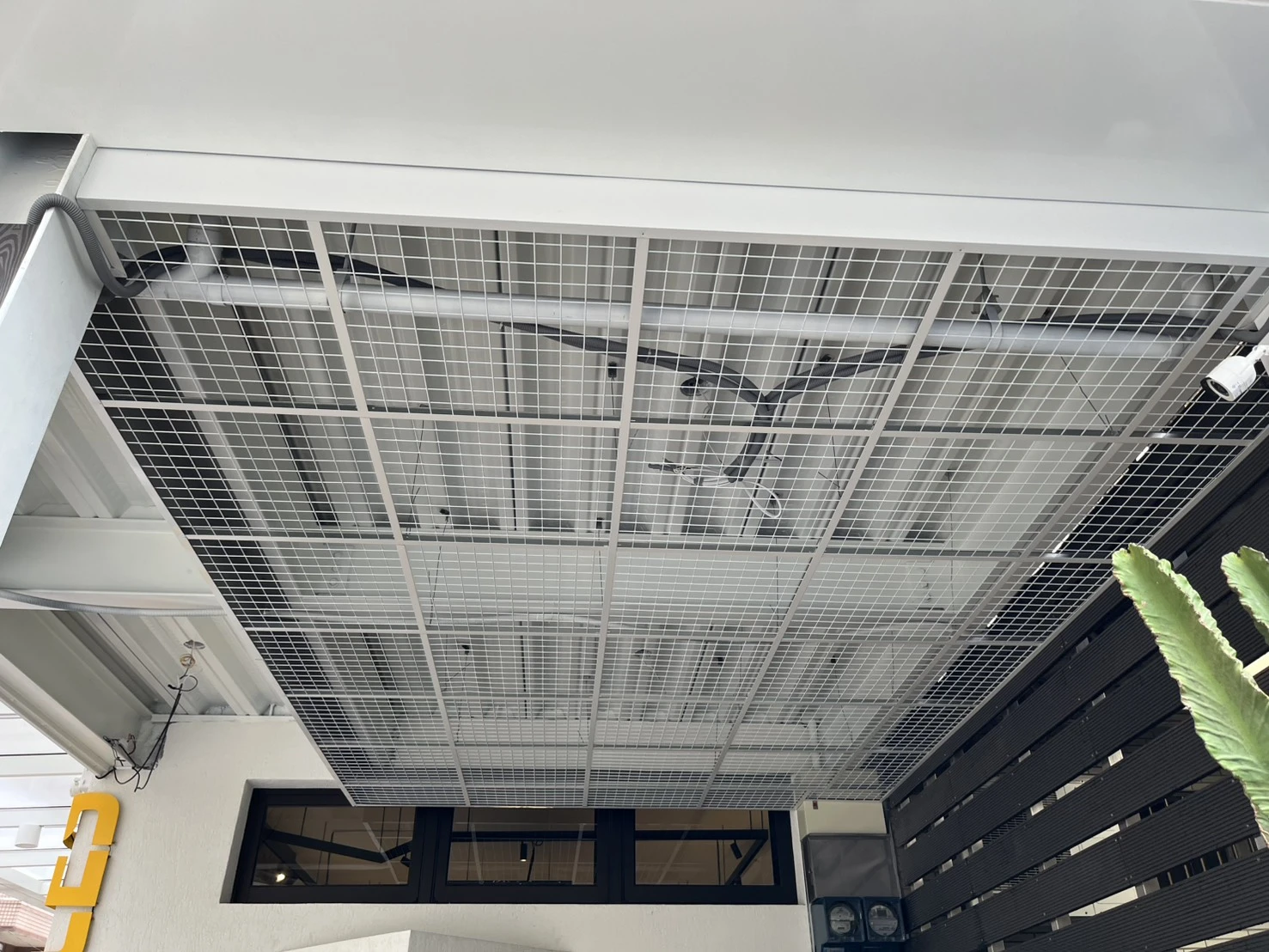 店鋪新建 | 台中天花板新增工程<BR>造型金屬天花 | 西屯