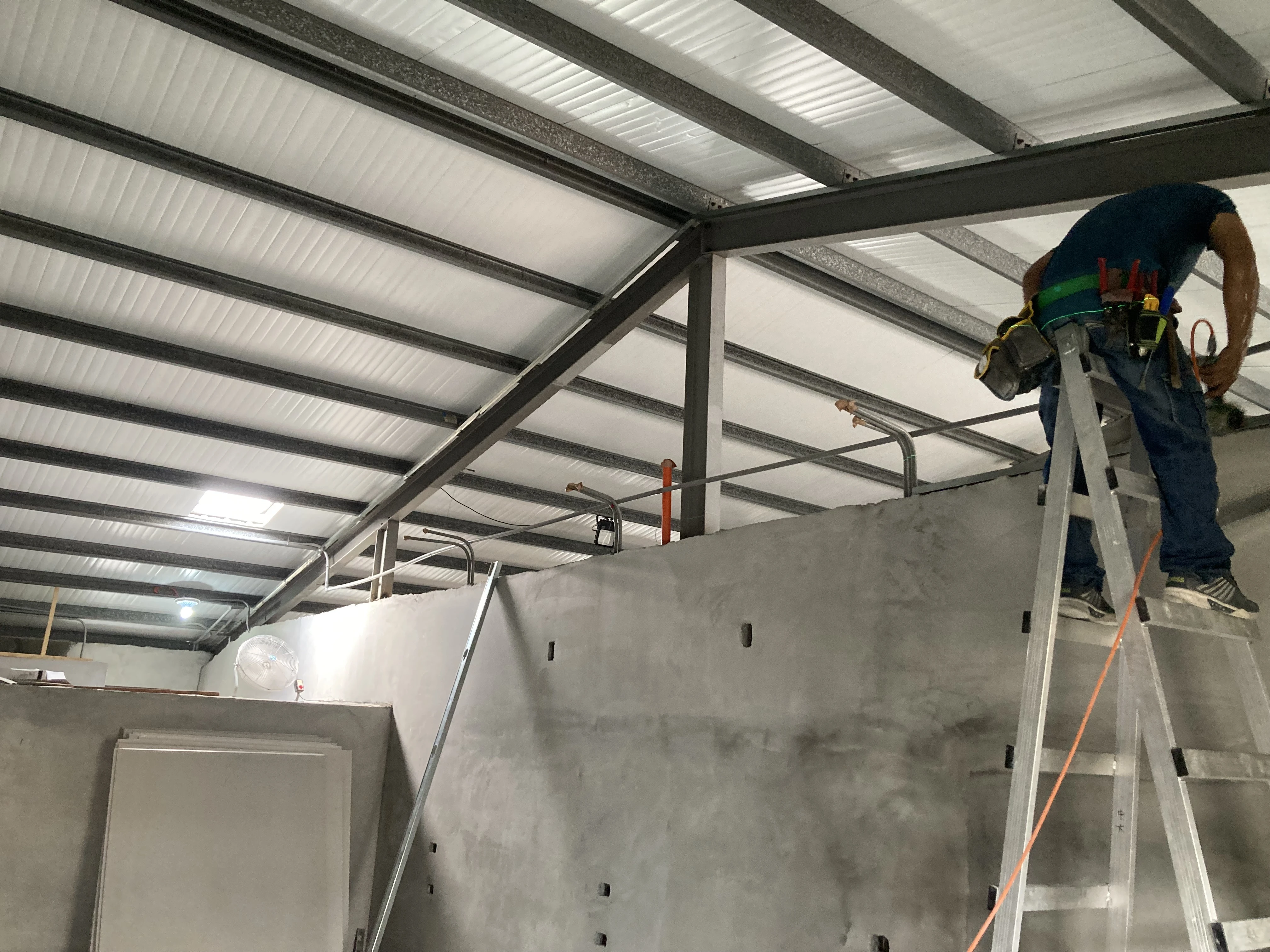 民宅修繕 | 苗栗輕隔間新增工程<BR>乾式隔間牆 | 苑裡