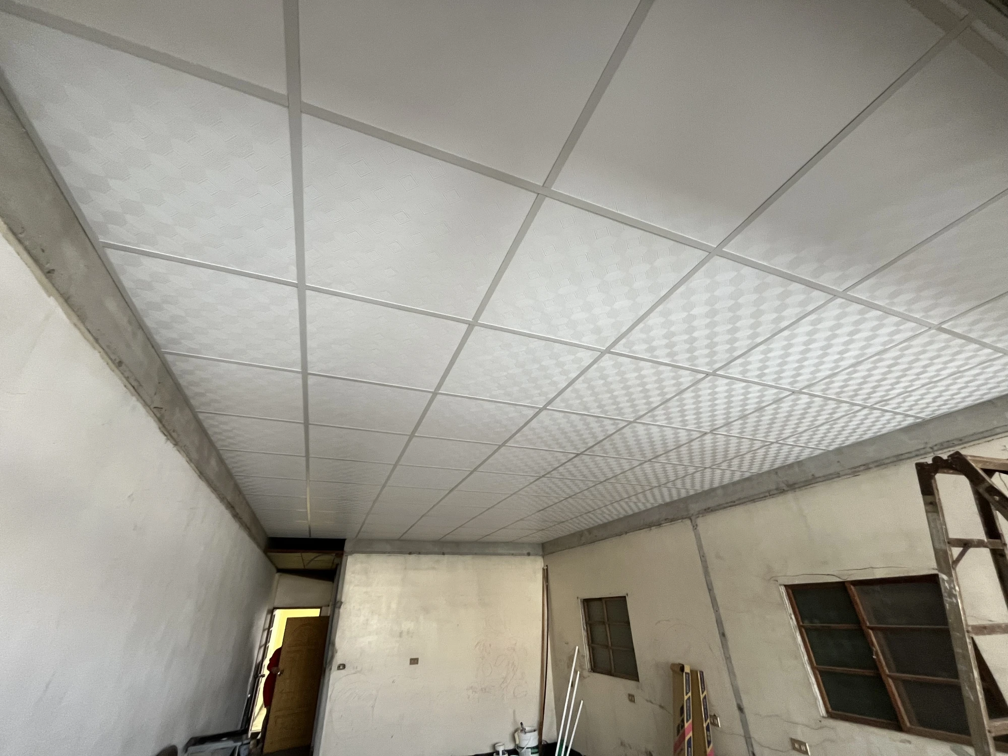 民宅修繕 | 台中天花板新增工程<BR>明架天花板 | 外埔