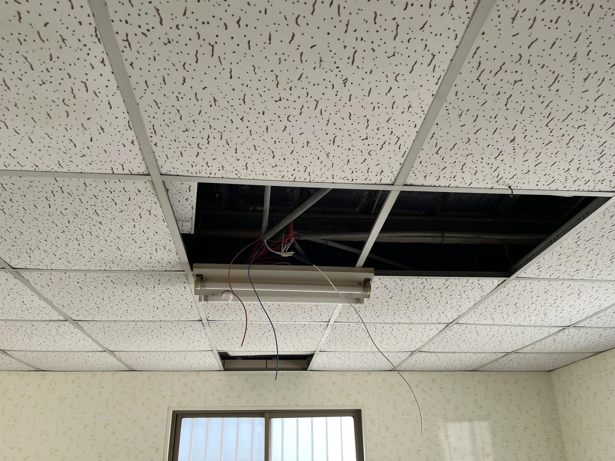 民宅修繕 | 台中天花板拆改工程<BR>明架天花板 | 后里