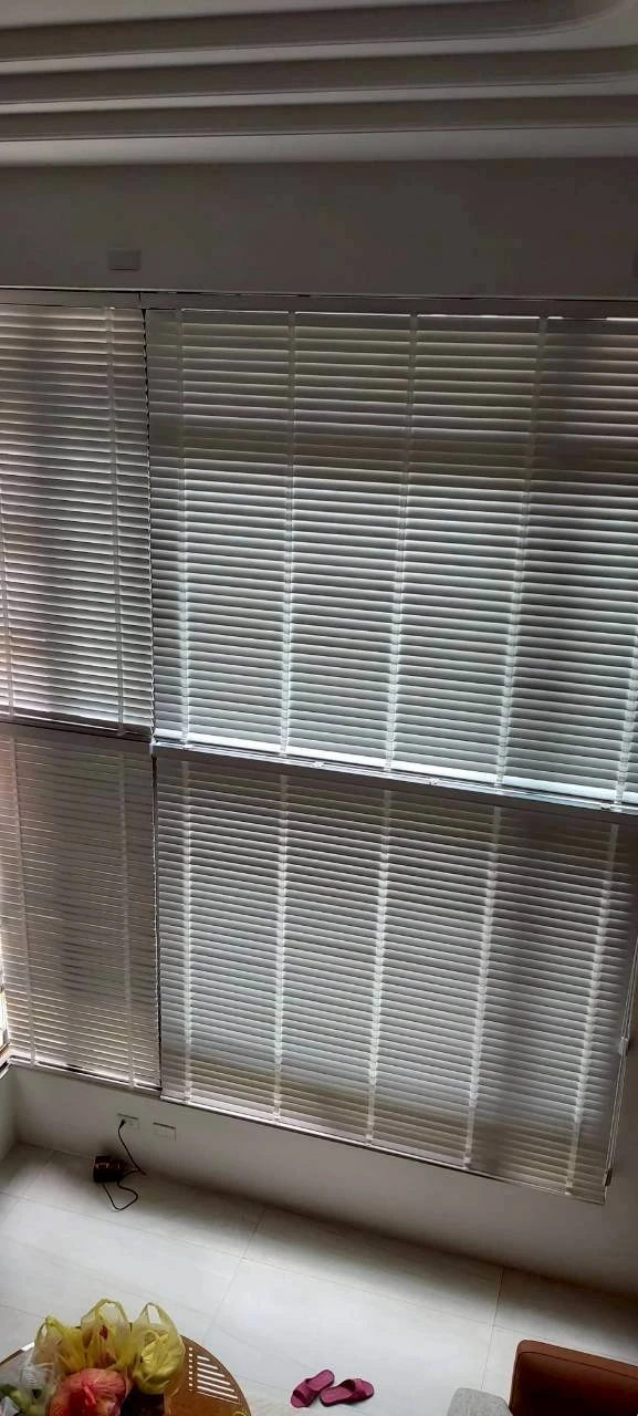 百葉窗