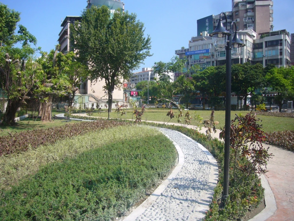 公園綠地與步道工程（最常見的公領域景觀）