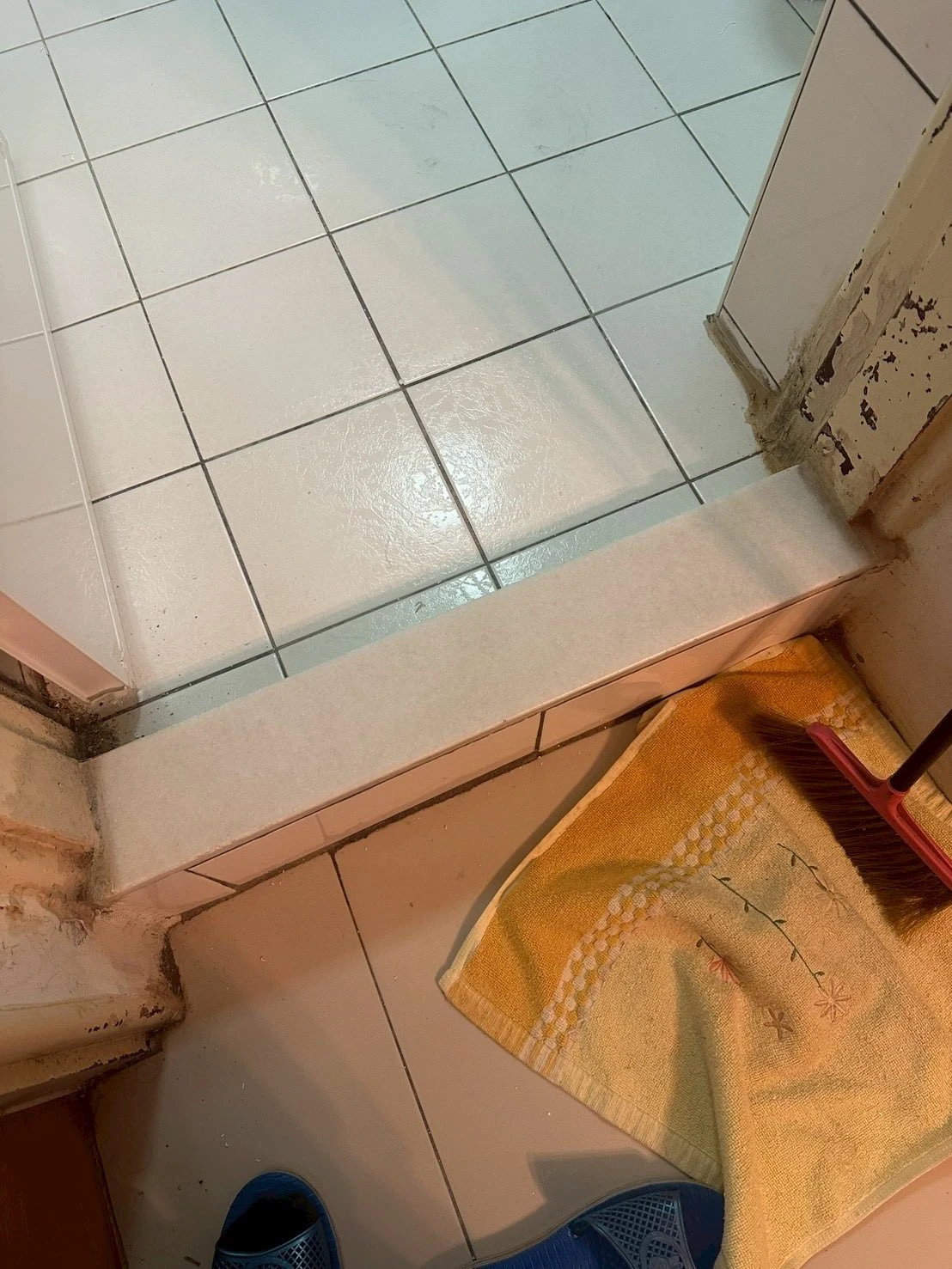 松山區｜扶手安裝/更換水平鎖/止滑