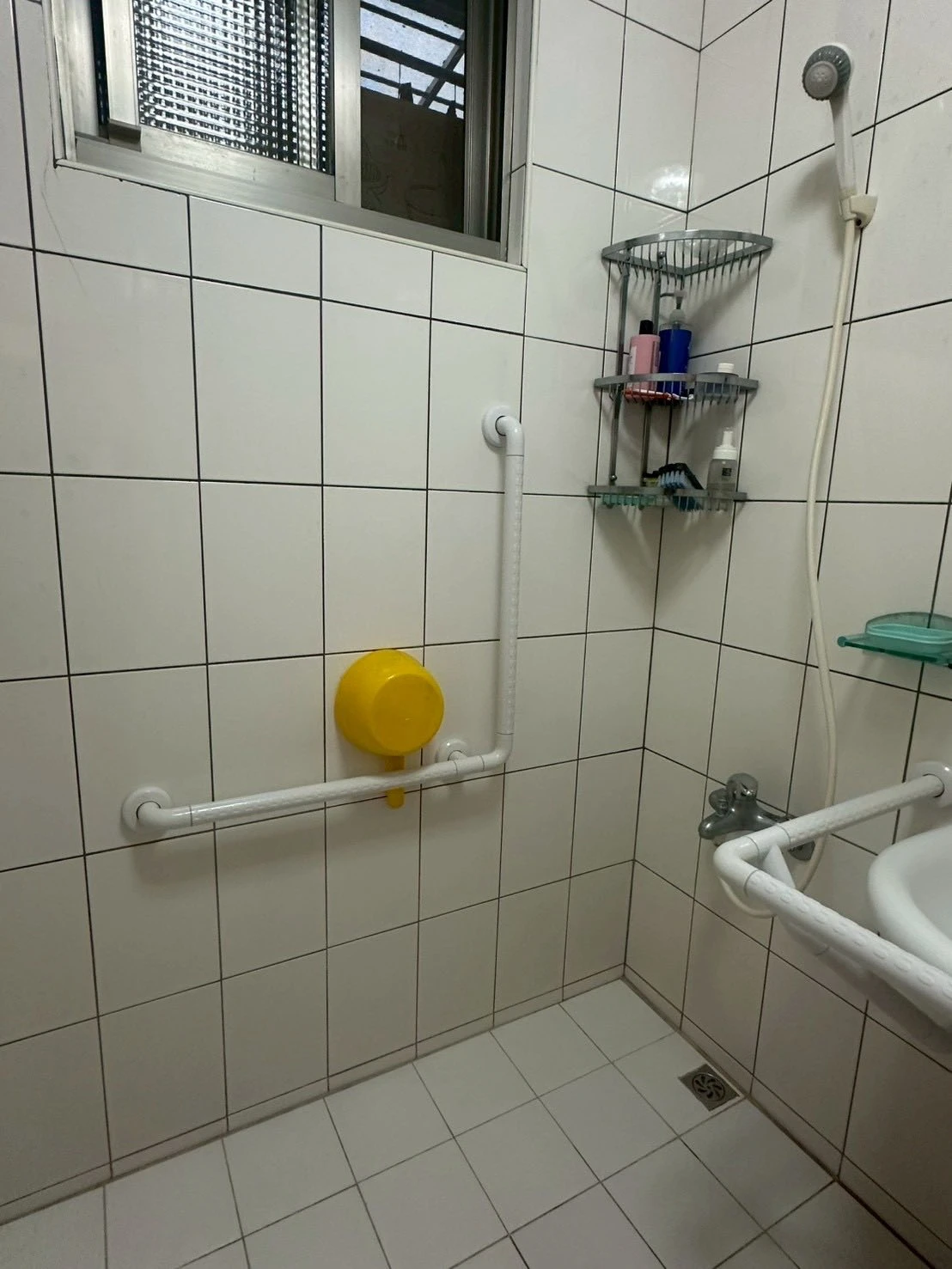 松山區｜扶手安裝/更換水平鎖/止滑