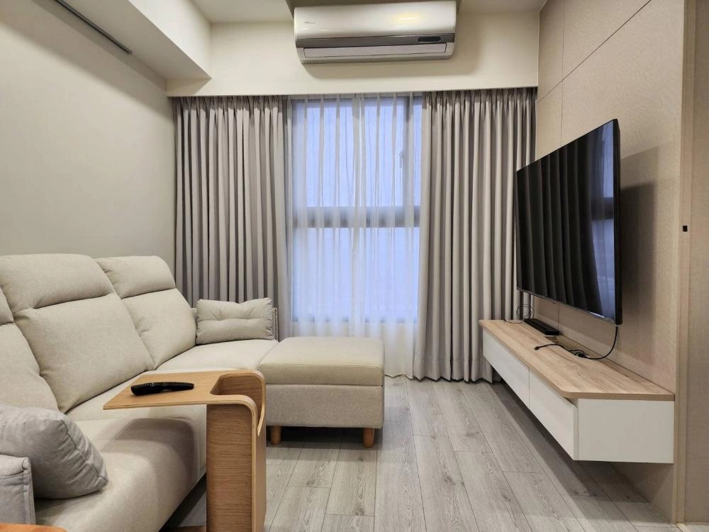 【桃園布簾安裝】龜山區客廳