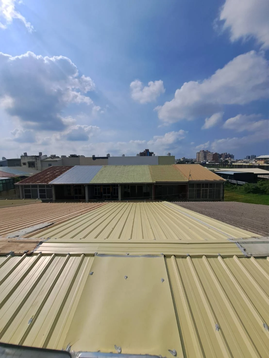 鍍鋅鋼板三合一鐵皮屋頂