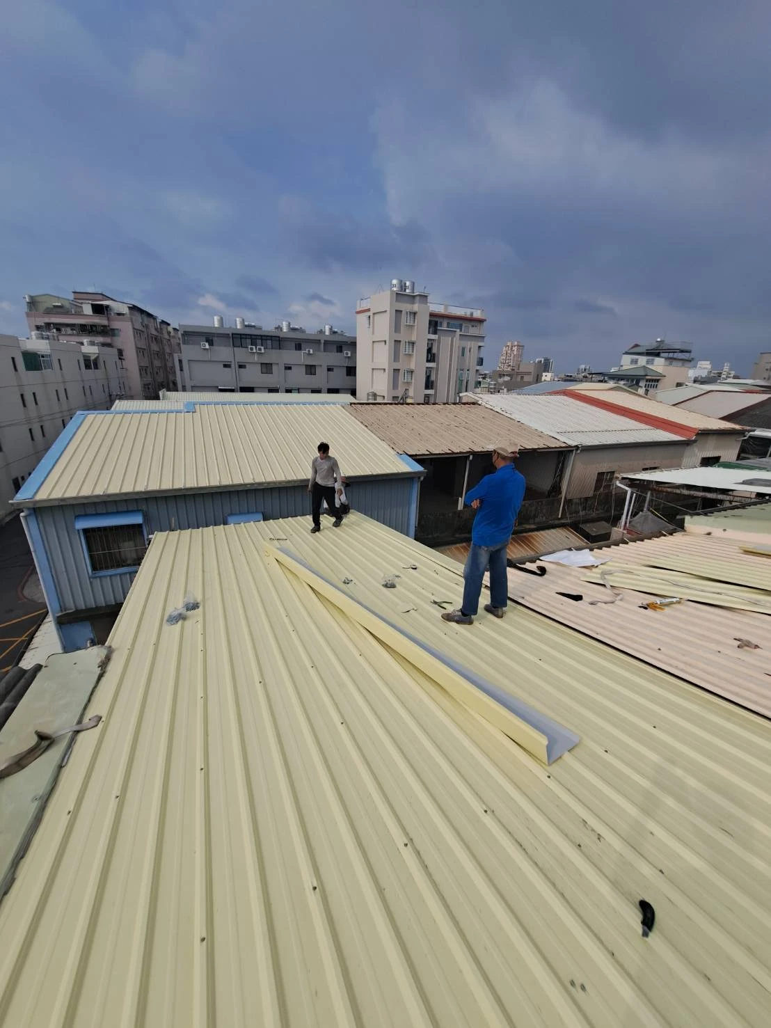 鍍鋅鋼板三合一鐵皮屋頂