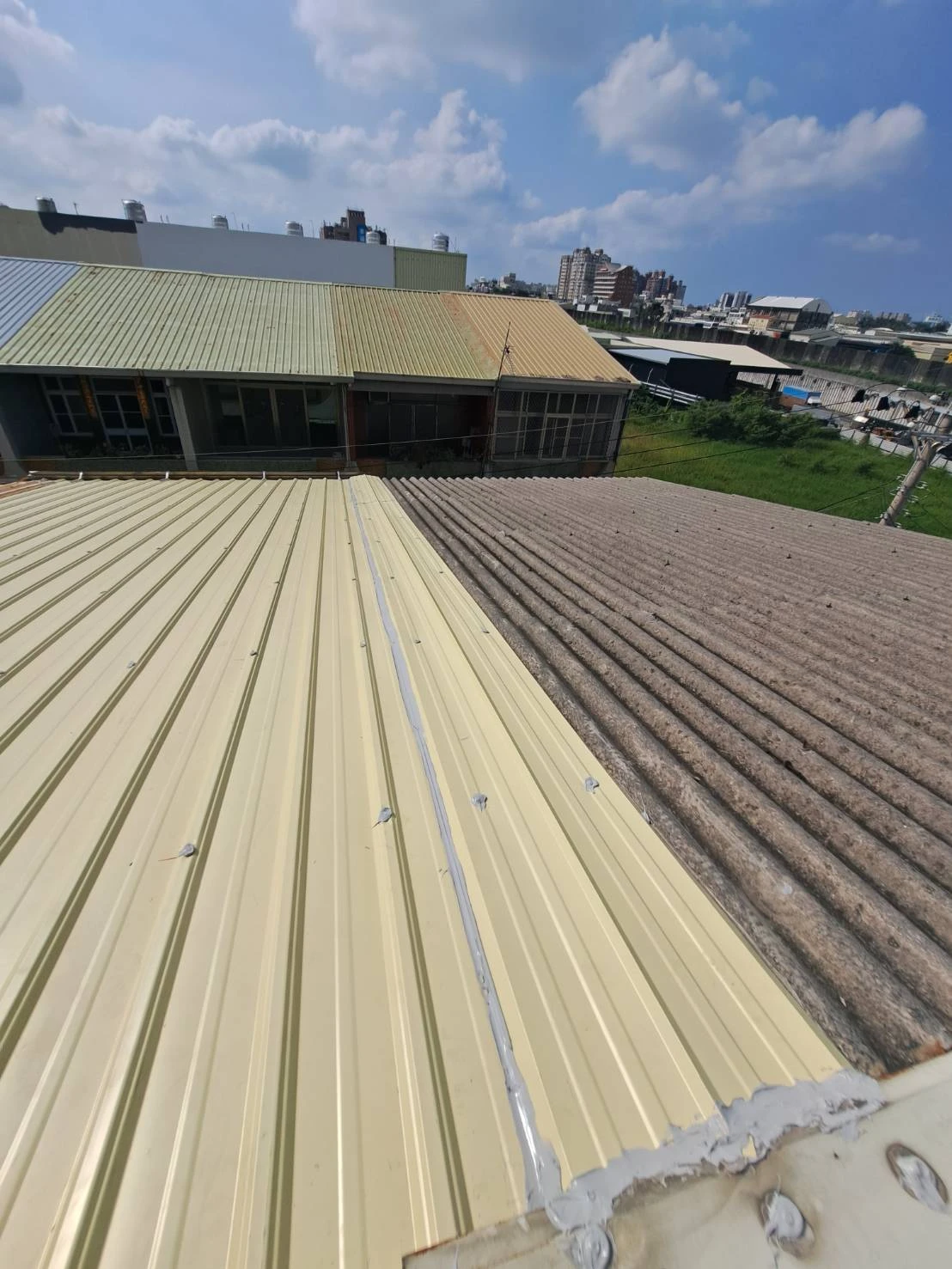 鍍鋅鋼板三合一鐵皮屋頂