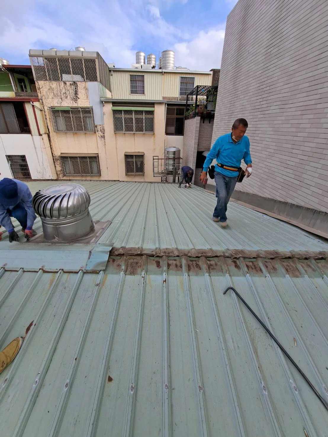 鐵皮屋頂更換前後比對