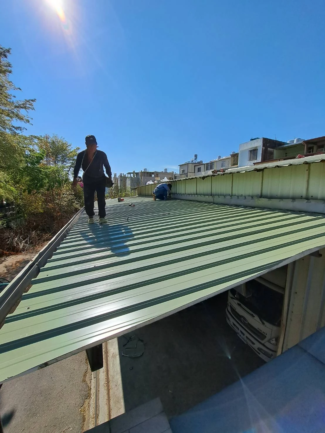 鐵皮屋頂更換前後比對