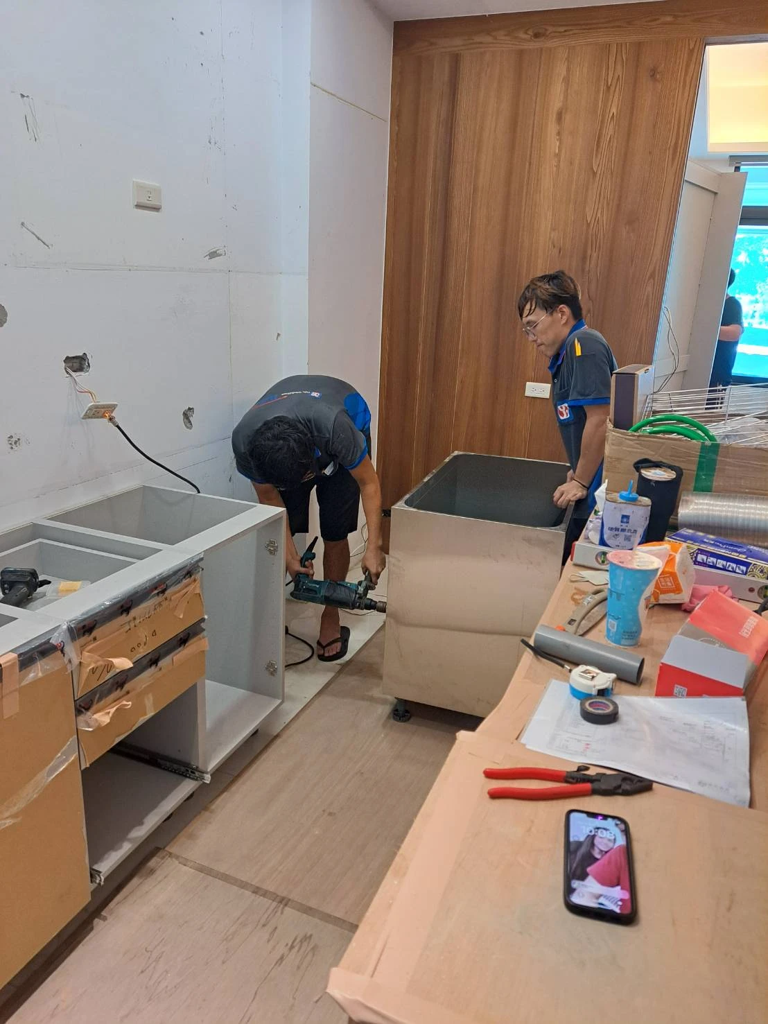 廚房系統櫃施工前後比對