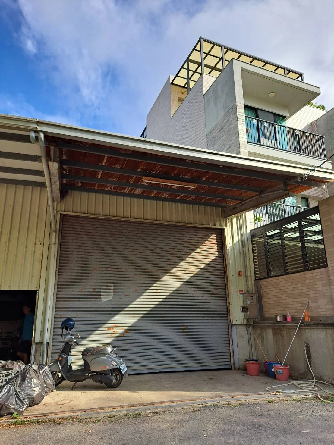 鐵皮屋頂更換前後比對