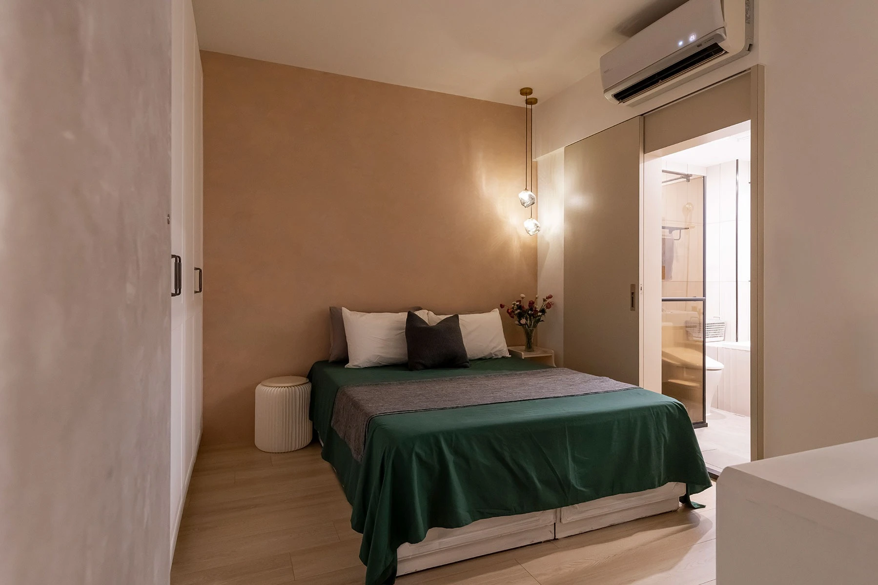 柔白曦光 Residential Space