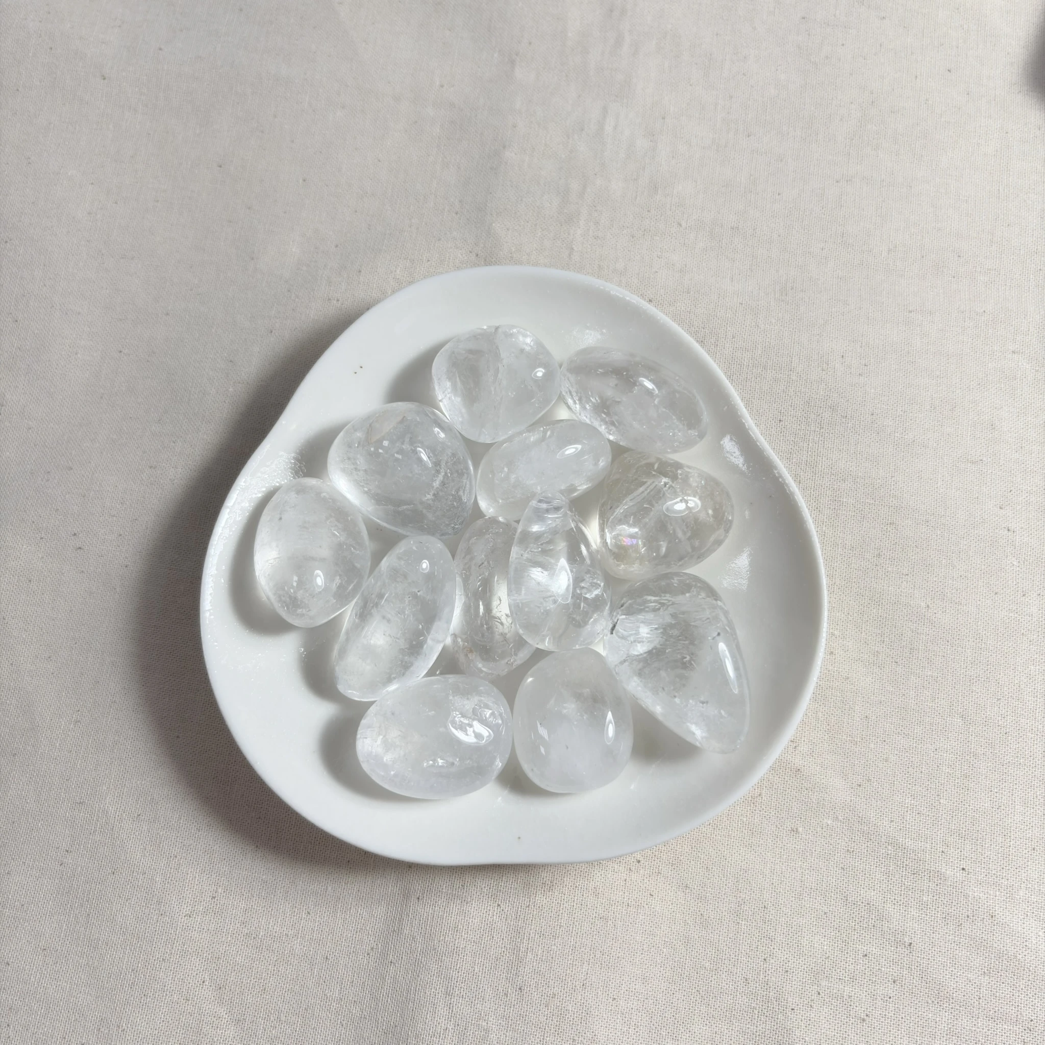 白水晶滾石