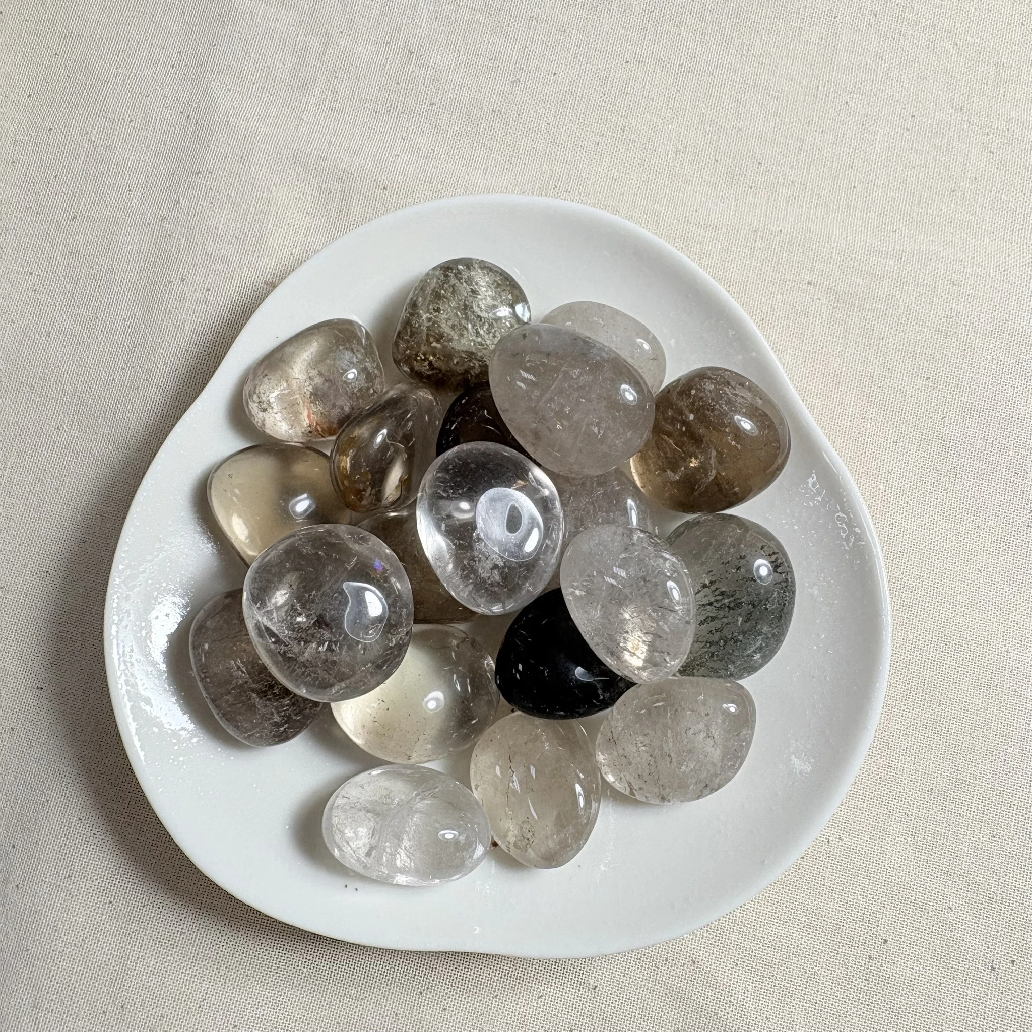 茶水晶滾石