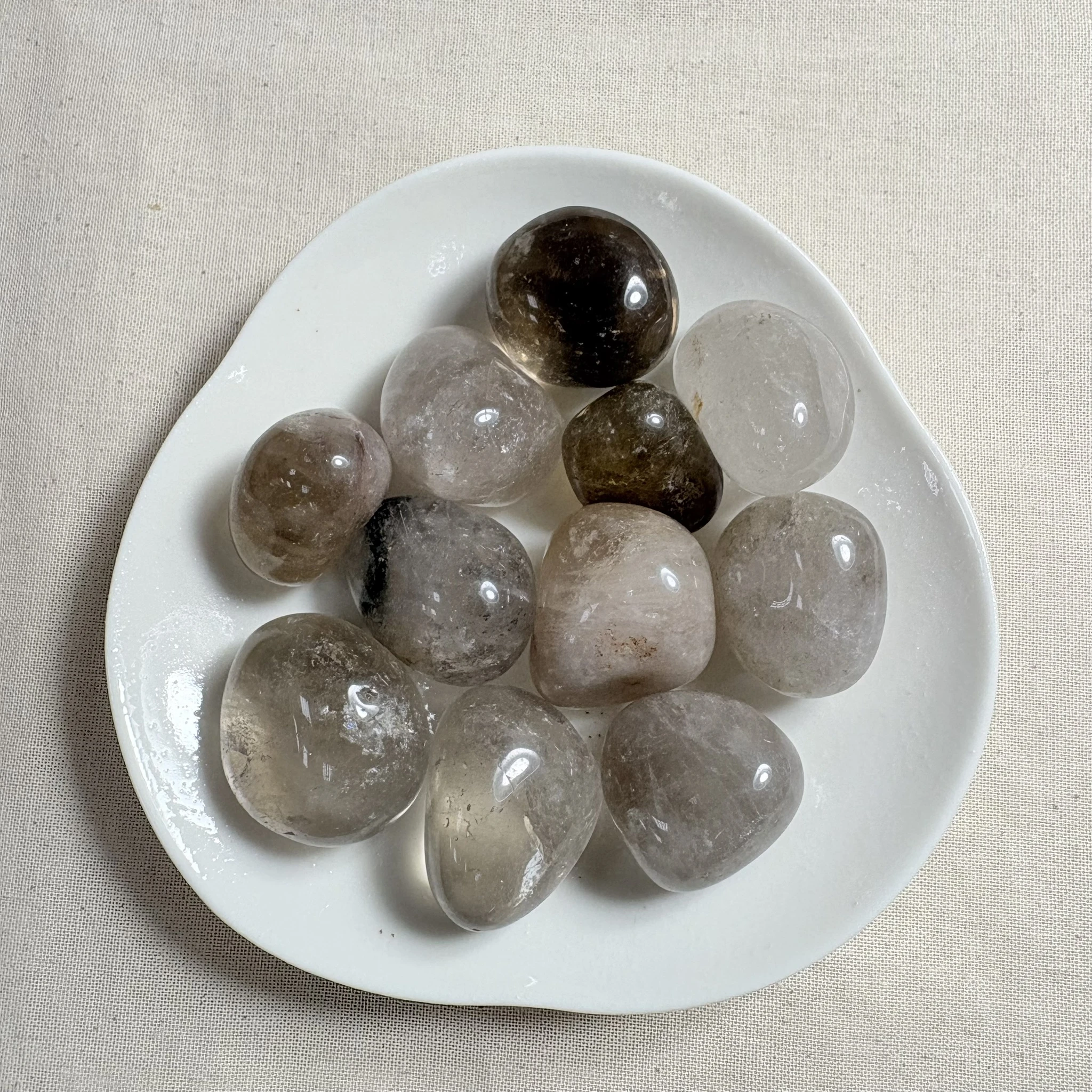 茶水晶滾石