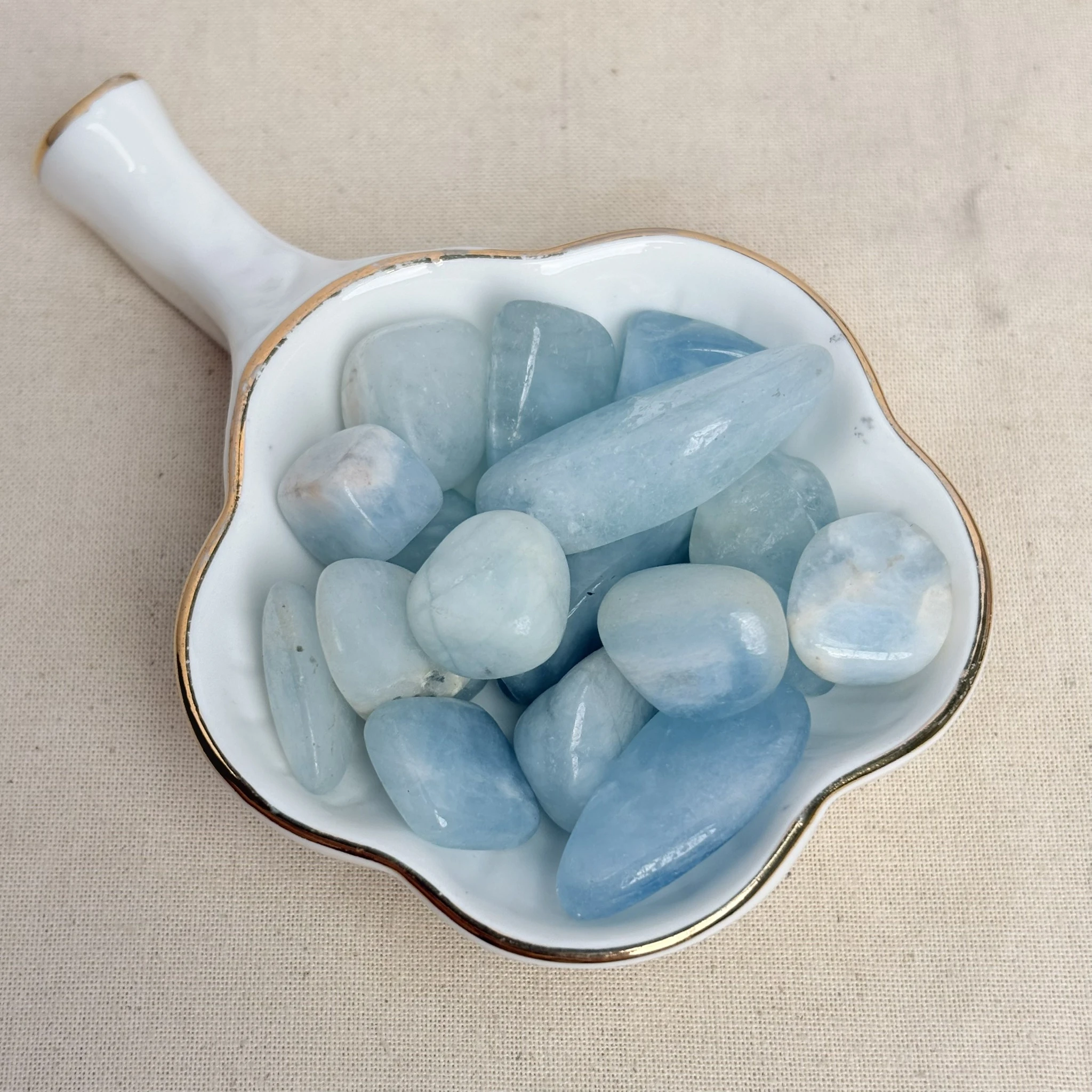 海水藍寶滾石