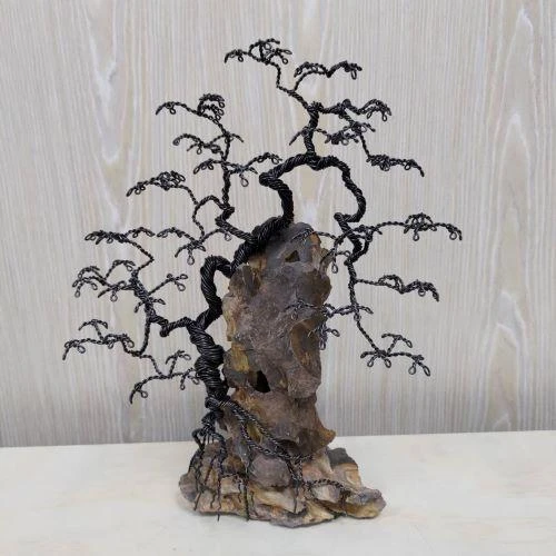 鋁線雕樹石創作