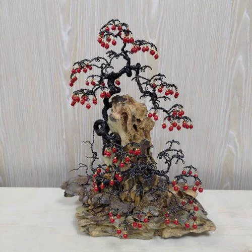 鋁線雕樹石創作