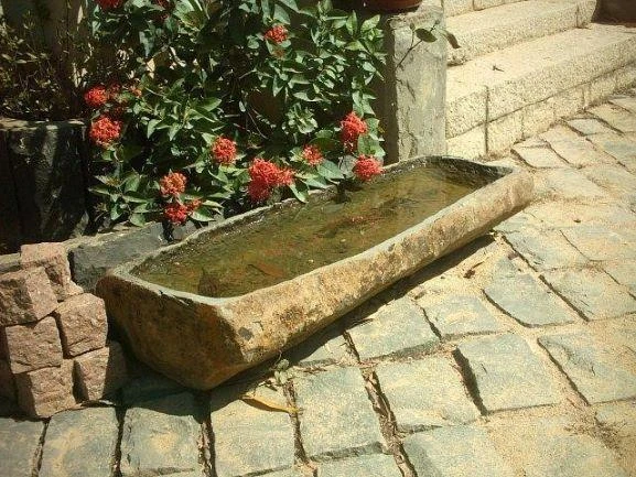 安山岩 長型 原皮水砵A型