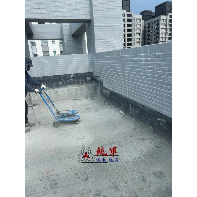 【高雄防水工程】- 高雄鳳山區建案-屋頂防水施工。